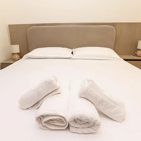 Apartamento Jon's Garden Tirana